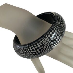 Lucite Bangle Bracelet Black Silver Glitter Mod Op Pop Art Chunky Vintage 1960s